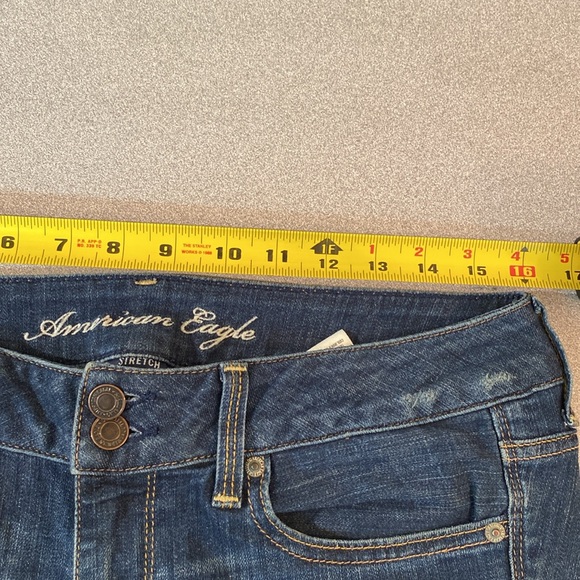 American Eagle - Artist stretch denim capris  size 6 - Picture 13 of 16